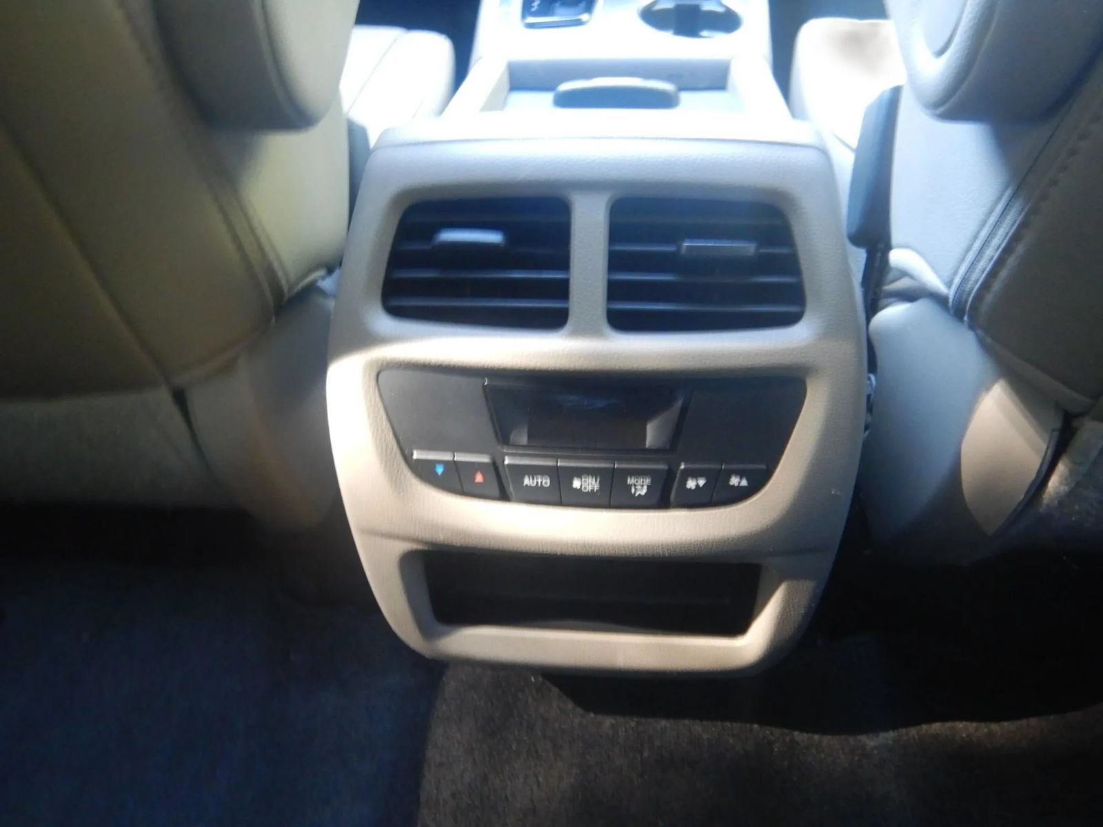 Used 2016 Honda Pilot EX-L image 21
