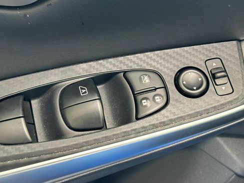 Used 2024 Nissan Sentra SR FWD image 13