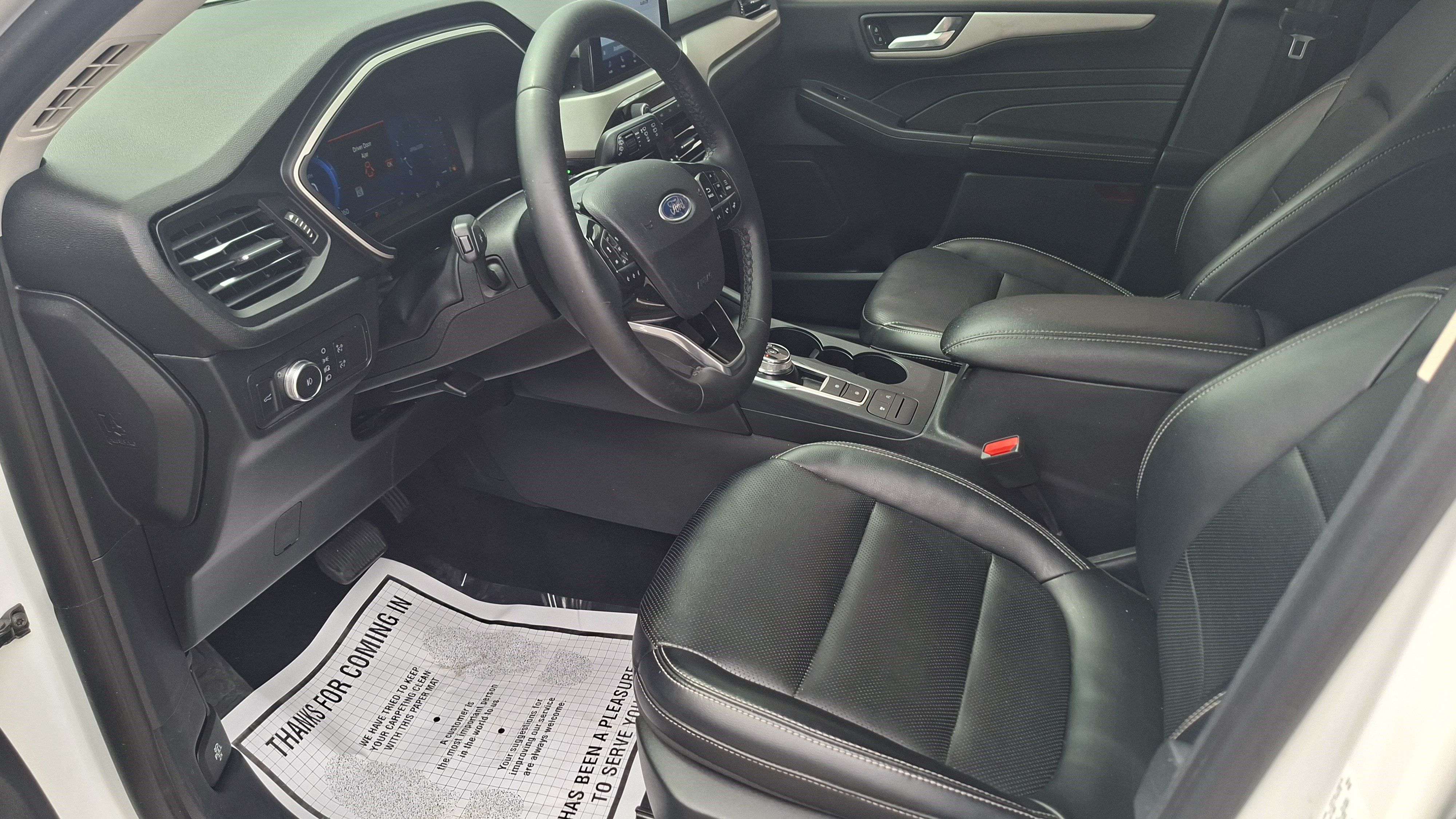 Used 2021 Ford Escape SEL w/ Technology Package FWD image 9