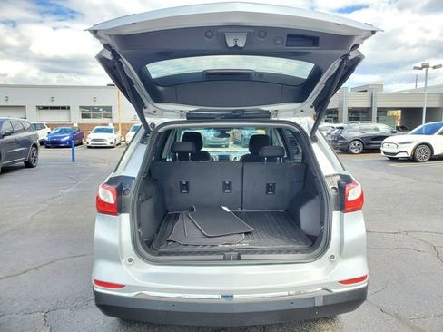 Used 2019 Chevrolet Equinox LT FWD image 27