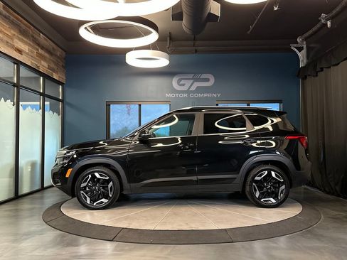 Used 2024 Kia Seltos SX AWD/4WD image 6