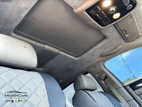 Used 2018 Bentley Flying Spur S W12 AWD/4WD image 20