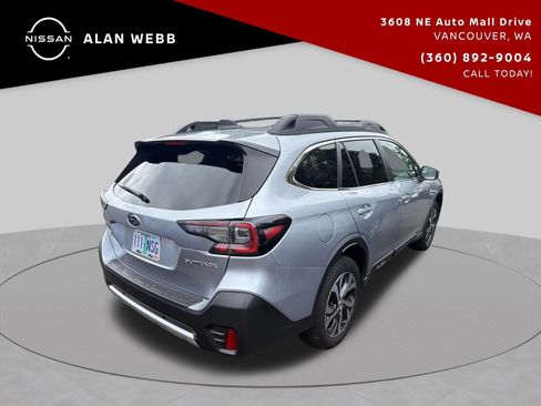 Used 2022 Subaru Outback Limited AWD/4WD image 2