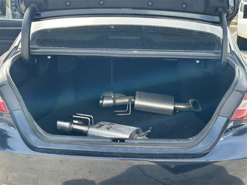 Used 2018 Toyota Camry XSE image 14