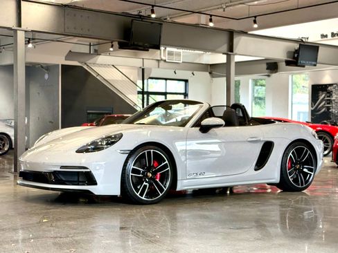 Used 2022 Porsche 718 Boxster GTS RWD image 1
