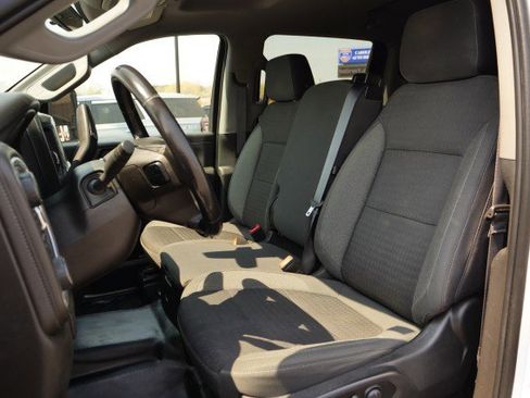 Used 2022 Chevrolet Silverado 3500 LT w/ Convenience Package image 3