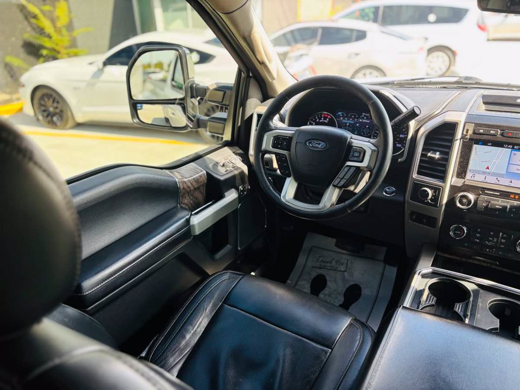 Used 2019 Ford F350 Lariat w/ Lariat Ultimate Package AWD/4WD image 48