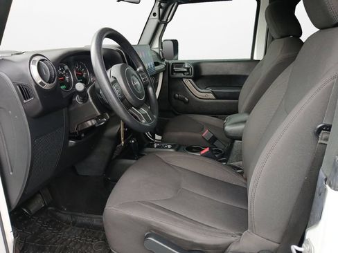 Used 2017 Jeep Wrangler Sport AWD/4WD image 18