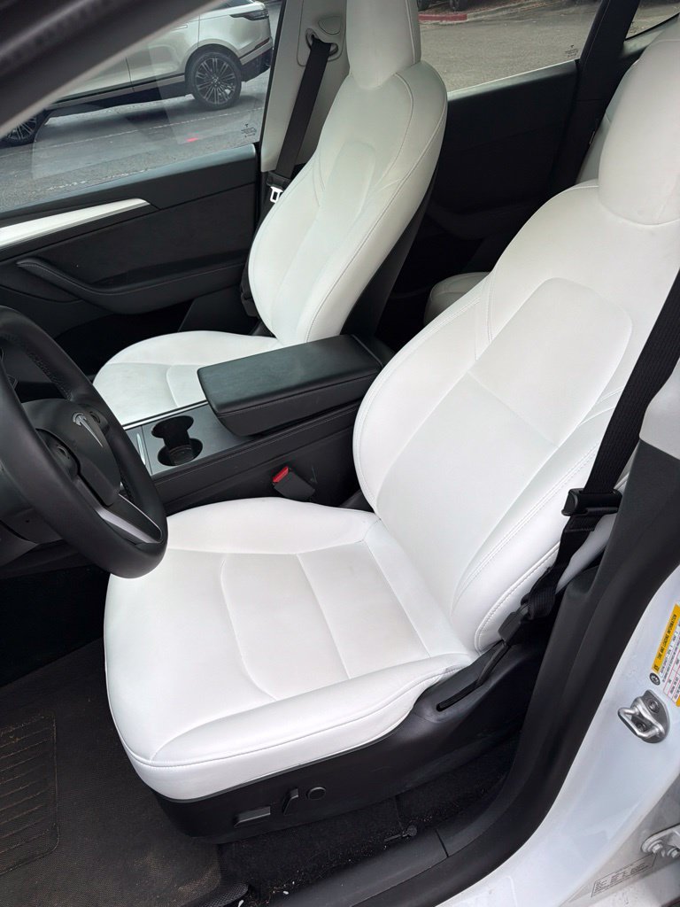Used 2022 Tesla Model Y Performance AWD/4WD image 5