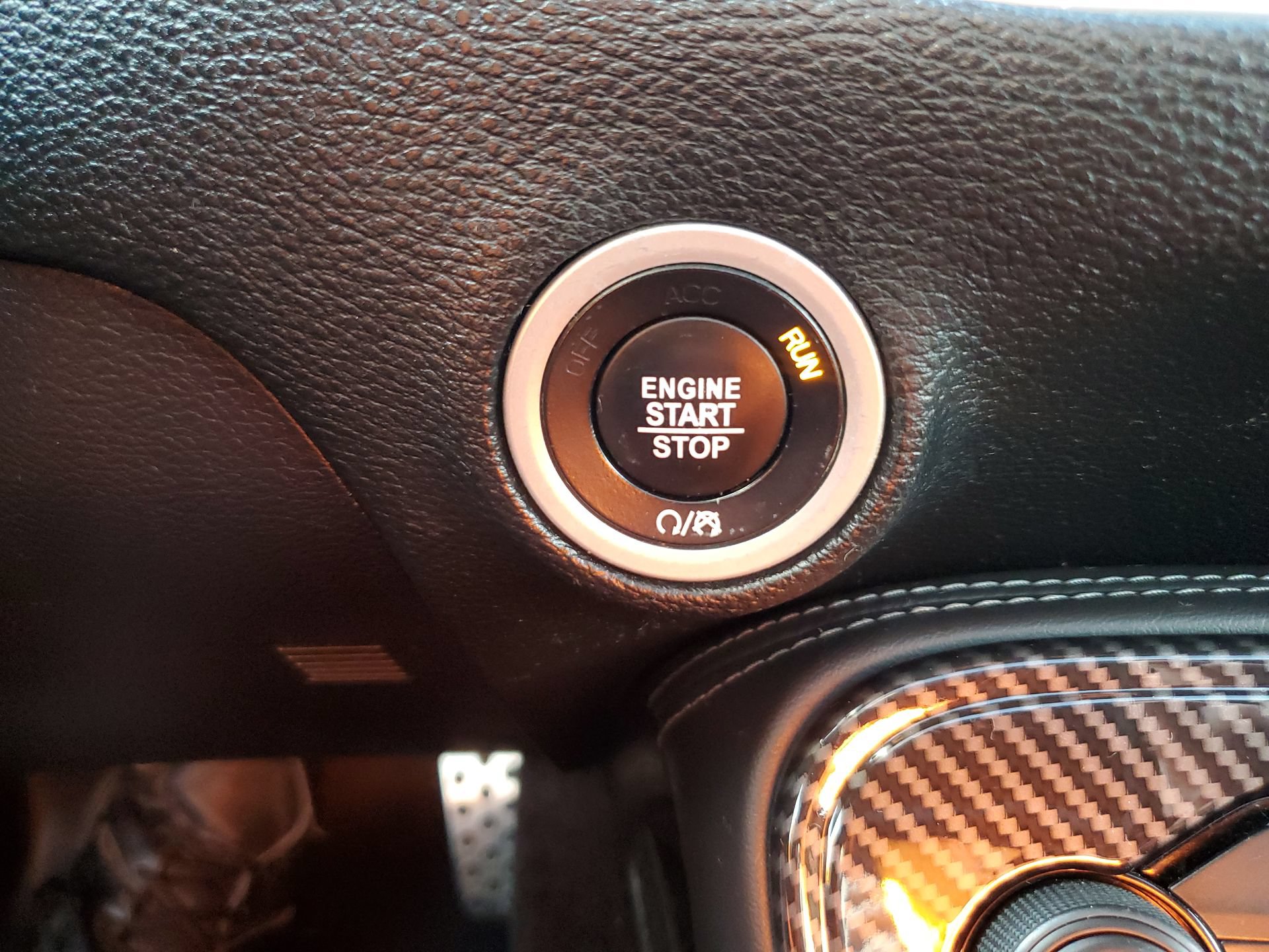 Used 2017 Dodge Challenger R/T Plus RWD image 25