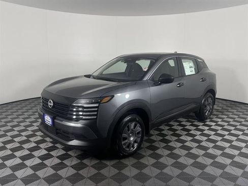 New 2025 Nissan Kicks SR image 8