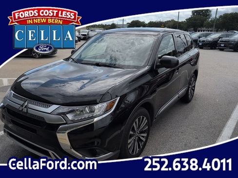 Used 2020 Mitsubishi Outlander ES FWD image 1