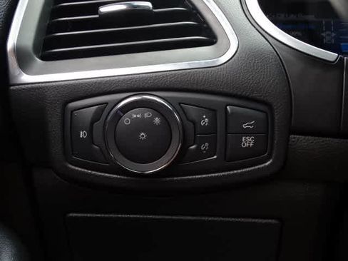 Used 2019 Ford Edge ST AWD/4WD image 40