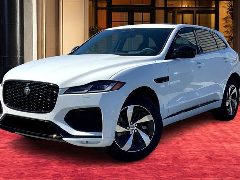 New 2026 Jaguar F-PACE R-Dynamic S image 1