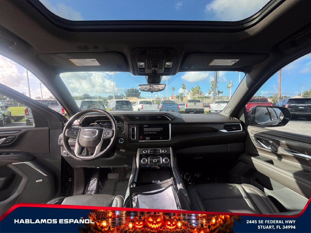 Used 2021 GMC Yukon XL Denali w/ Denali Premium Package AWD/4WD image 33