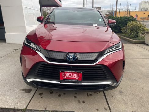 Used 2021 Toyota Venza Limited image 40