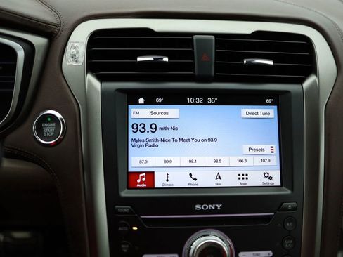 Used 2017 Ford Fusion Platinum image 25