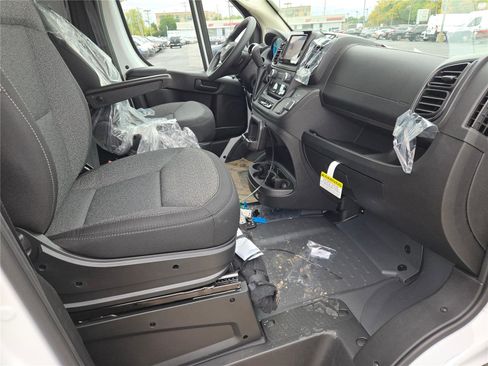 New 2026 RAM ProMaster 2500 image 6