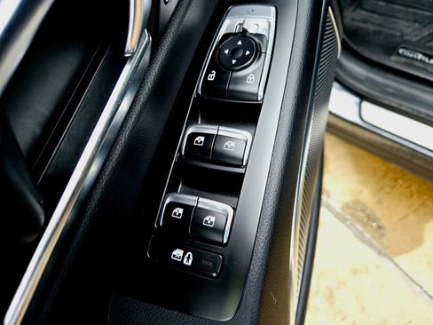 Used 2022 Kia Telluride SX w/ SX Prestige Package AWD/4WD image 34