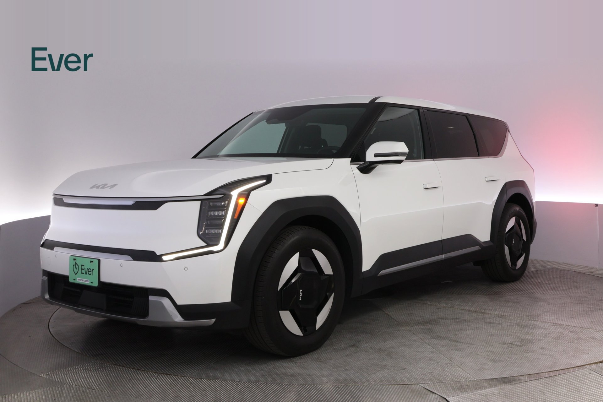 Used 2024 Kia EV9 Light Long Range RWD image 2