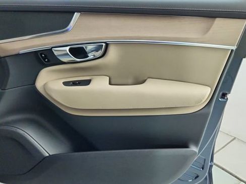New 2026 Volvo XC90 B5 Core w/ Protection Package Premier AWD/4WD image 38