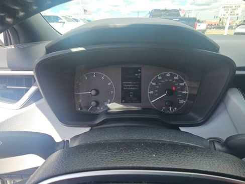 Certified 2023 Toyota Corolla SE w/ SE Premium Package FWD image 15