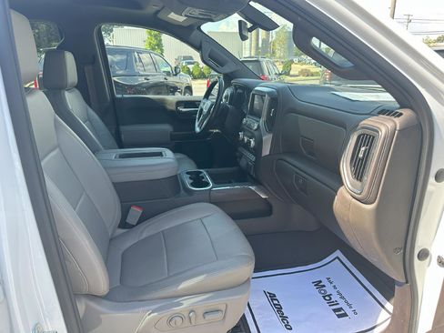 Used 2019 GMC Sierra 1500 SLT w/ SLT Premium Package image 13