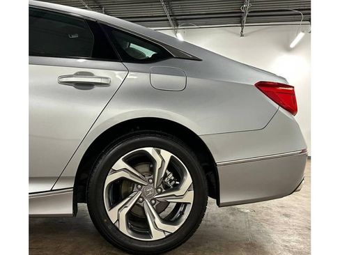 Used 2020 Honda Accord EX-L image 10