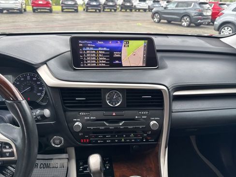 Used 2019 Lexus RX 350 FWD w/ Navigation Package image 33
