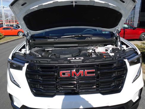 New 2025 GMC Acadia Elevation w/ Super Cruise Package AWD/4WD image 32