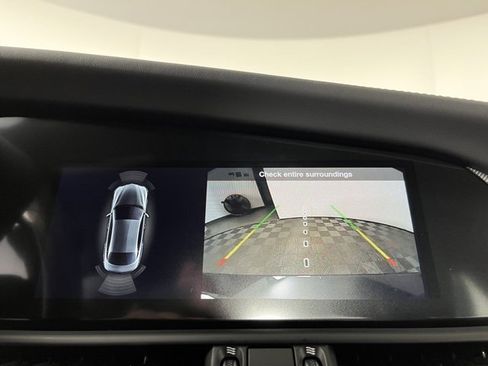 Used 2025 Alfa Romeo Giulia AWD w/ Driving Assist Package image 35