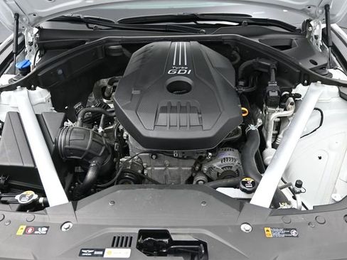 Used 2023 Genesis G70 2.0T w/ Sport Prestige Package image 41