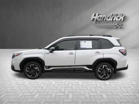 Used 2025 Subaru Forester Limited w/ Protection Package (1PH) AWD/4WD image 6