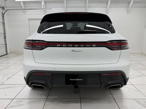 New 2026 Porsche Macan image 13