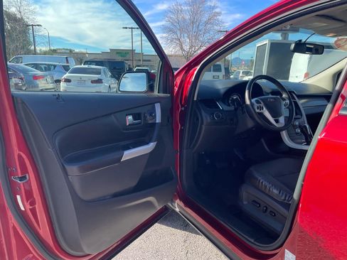 Used 2014 Ford Edge SEL w/ Equipment Group 205A image 8