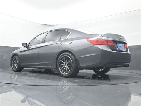 Used 2015 Honda Accord LX image 21