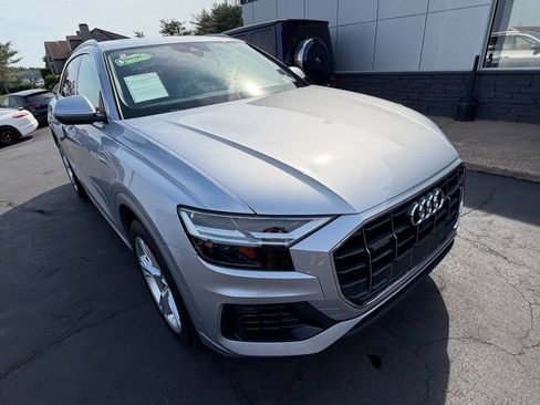 Used 2019 Audi Q8 Premium Plus w/ Premium Plus AWD/4WD image 11
