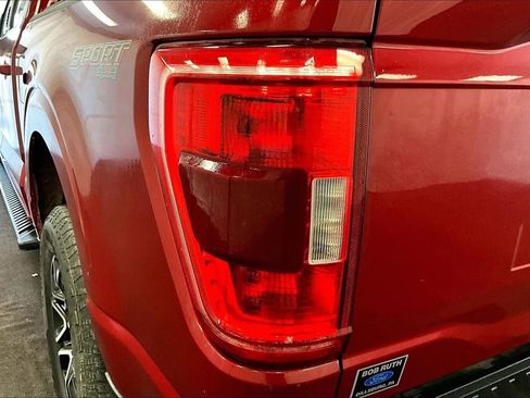 Certified 2022 Ford F150 XLT w/ Equipment Group 302A High image 28