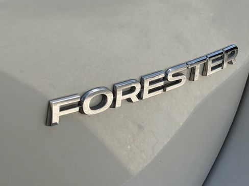 Certified 2023 Subaru Forester Limited w/ Popular Package #2 AWD/4WD image 9