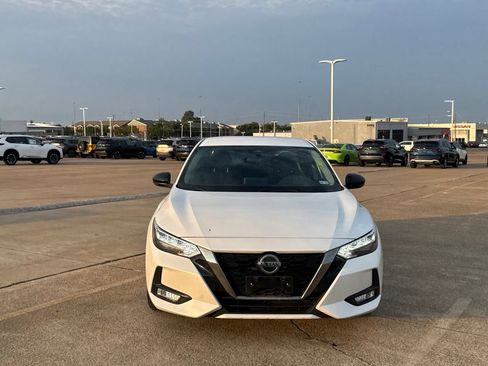 Used 2021 Nissan Sentra SR FWD image 5