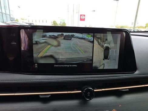 Used 2024 Nissan Ariya AWD image 20