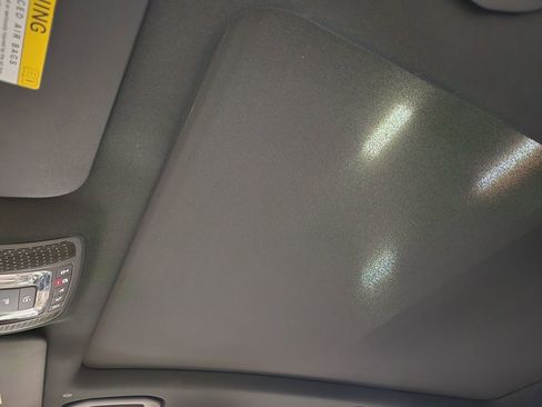 Used 2024 Mercedes-Benz GLE 350 4MATIC SUV image 47