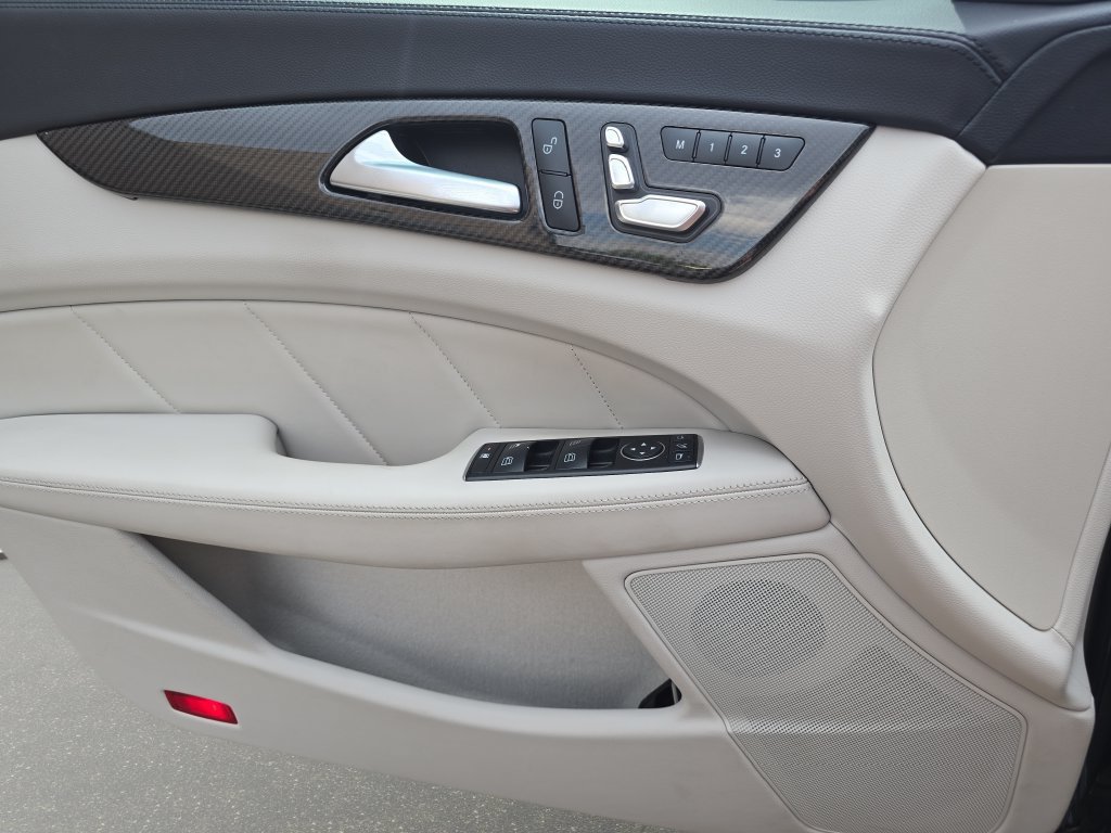 Used 2016 Mercedes-Benz CLS 63 AMG S-Model image 29