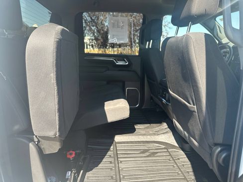 Used 2025 GMC Sierra 3500 SLE w/ SLE Convenience Package AWD/4WD image 29