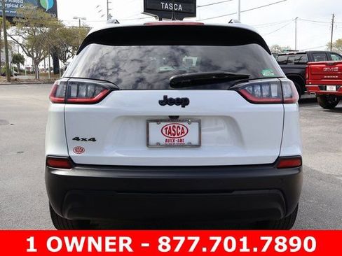 Used 2021 Jeep Cherokee Latitude Plus image 6