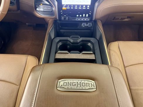 Used 2024 RAM 2500 Limited w/ Towing Technology Group AWD/4WD image 15