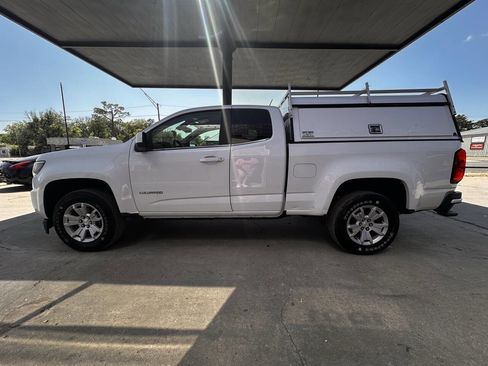 Used 2018 Chevrolet Colorado LT w/ Safety Package RWD image 5