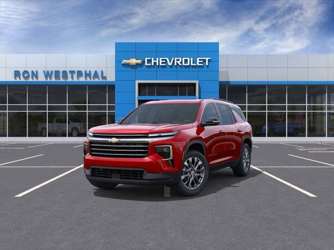 New 2026 Chevrolet Traverse LT w/ Sun and Wheel Package image 8