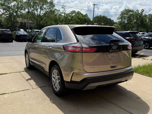Used 2021 Ford Edge SEL FWD image 5