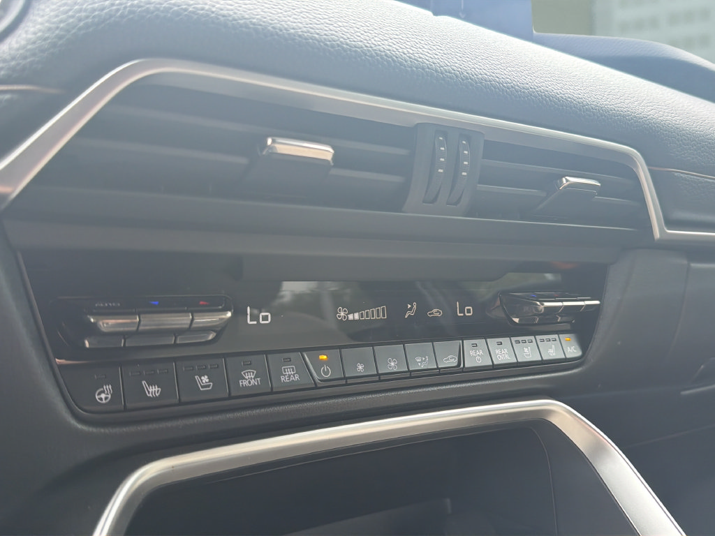Certified 2026 MAZDA CX-90 Plug-In Hybrid w/Premium Sport AWD/4WD image 26